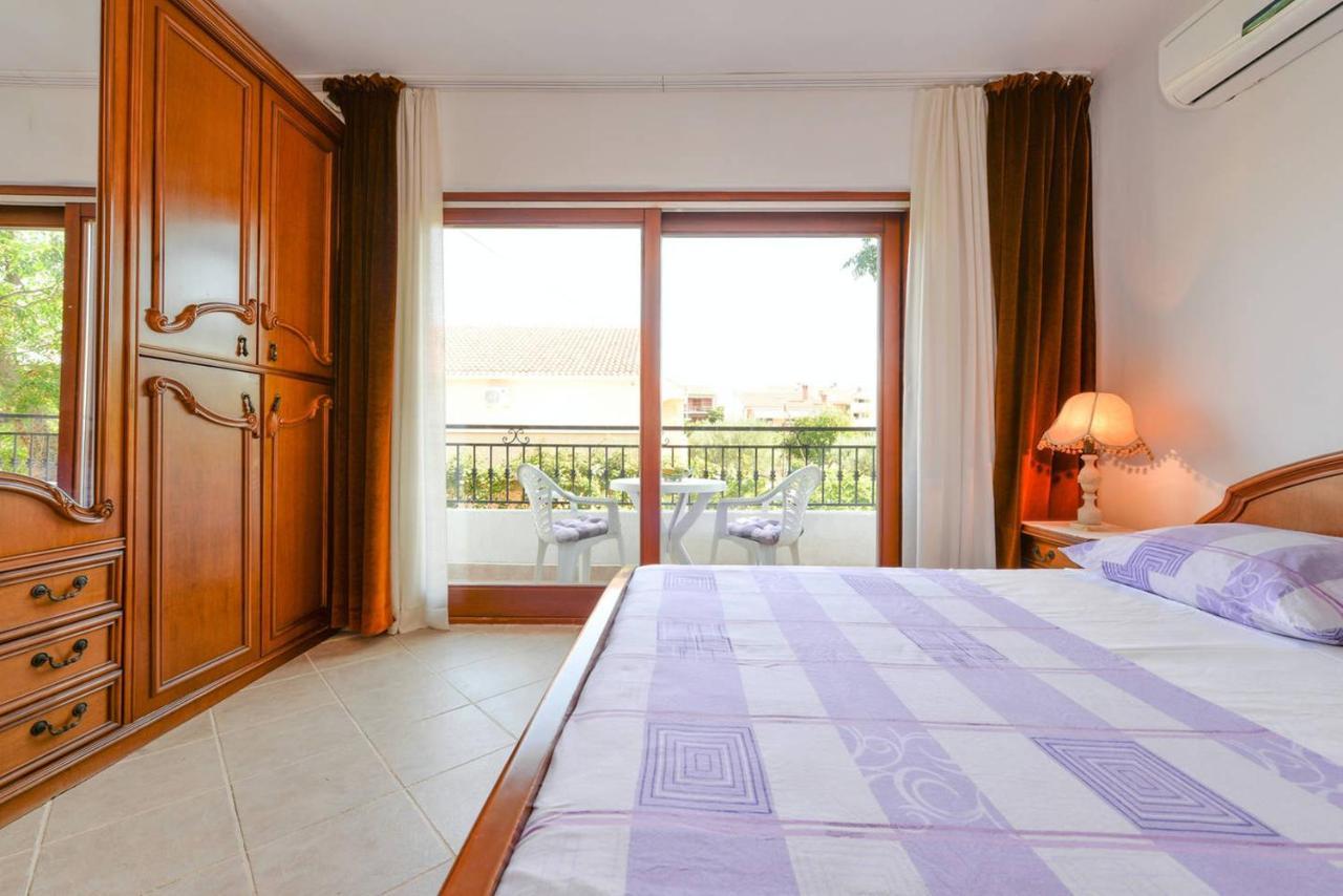 Rooms & Apartments Hegic زادار المظهر الخارجي الصورة