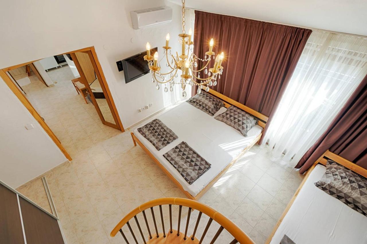 Rooms & Apartments Hegic زادار المظهر الخارجي الصورة